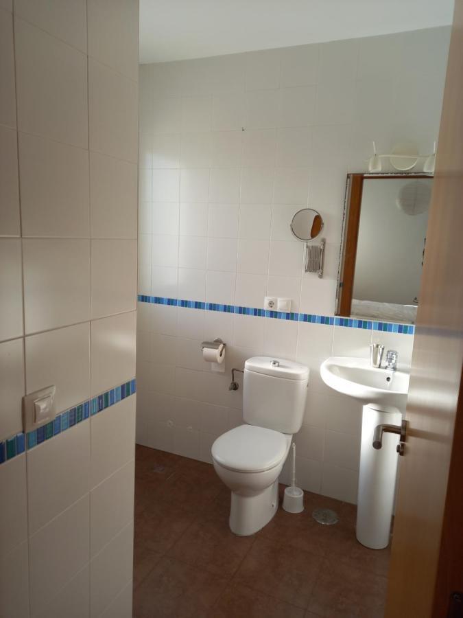 A Levante Conil- Solo Familias Y Parejas 콘일데라프론테라 외부 사진