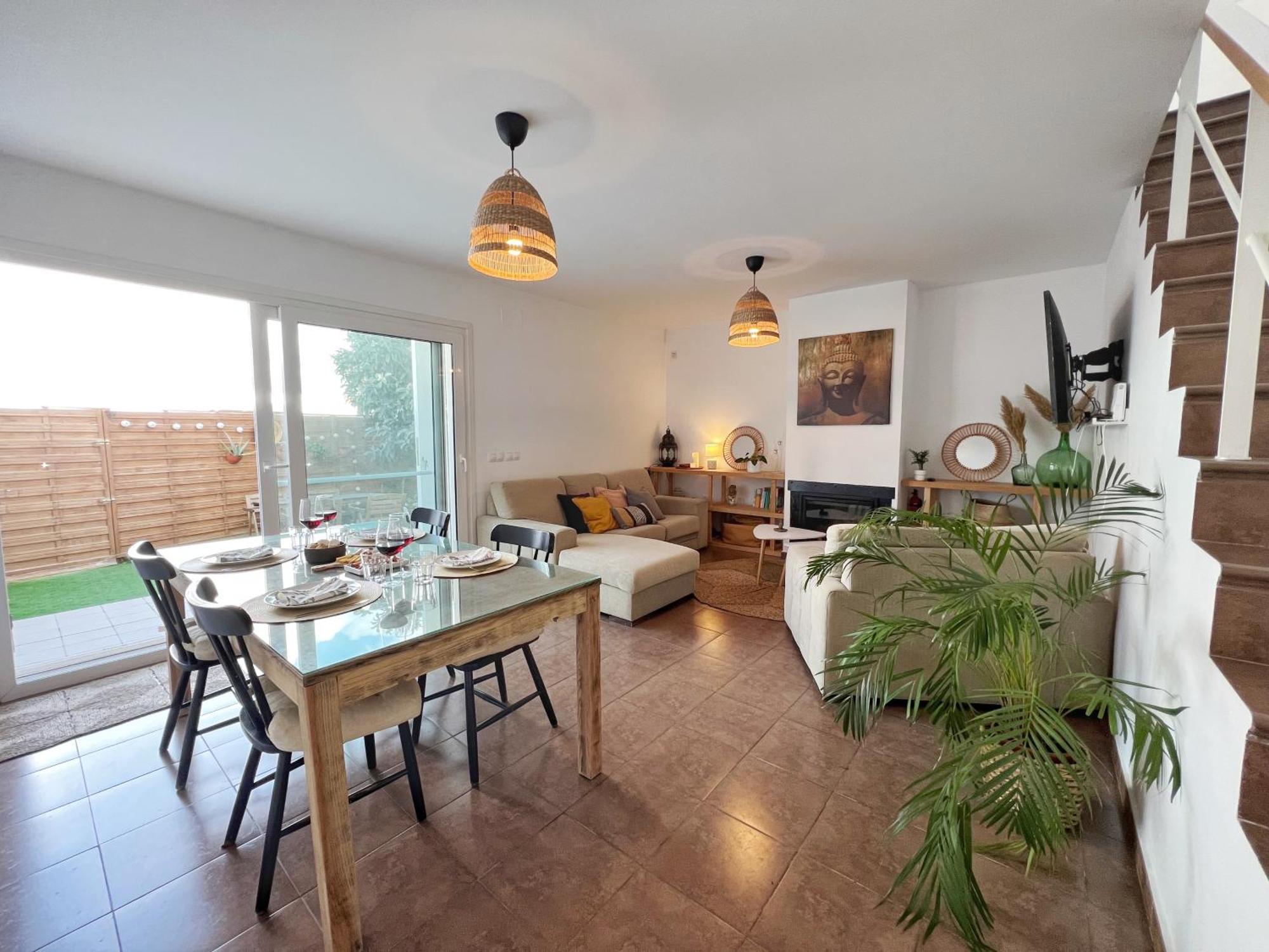 A Levante Conil- Solo Familias Y Parejas 콘일데라프론테라 외부 사진